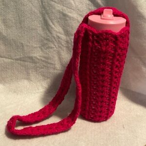 Water bottle holder. Handmade.